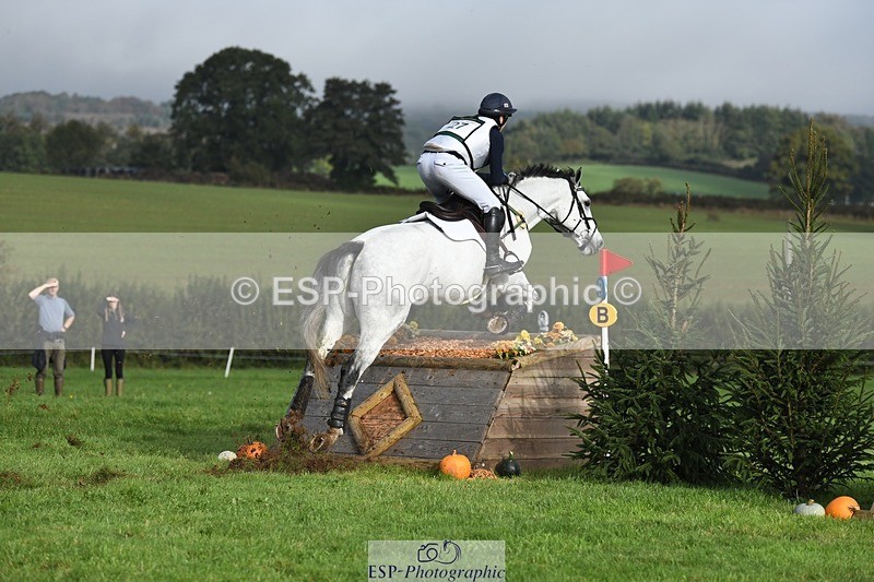 231020-105125-06001 - 027-IE.MR.MCGREGOR-Will.Furlong-XC