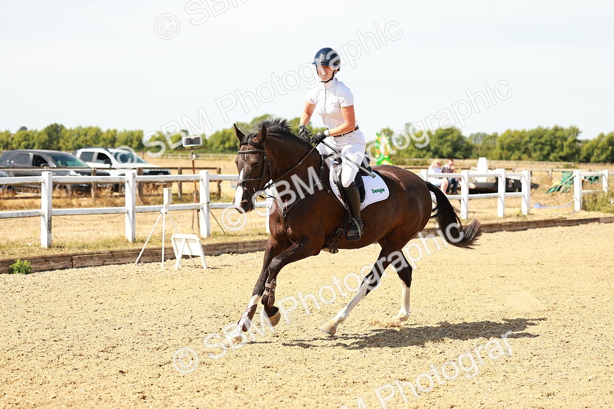 SBM_002879 - Class 10 - 0.95cm Amateur Championship