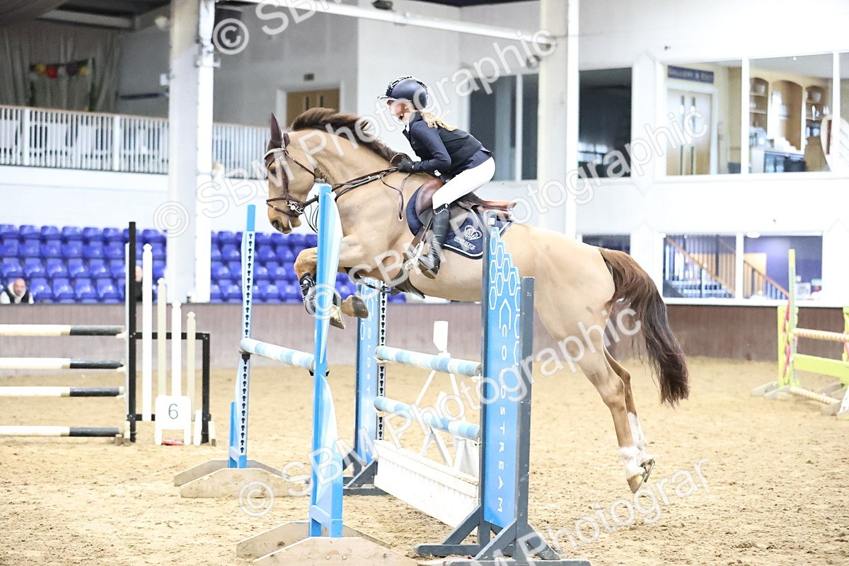 SBM_001001 - Class 5 - Pony Foxhunter - 1.10m