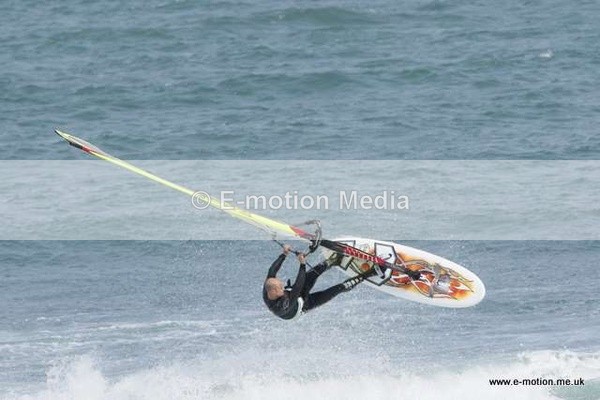 WS 160509  170 - Windsurfing