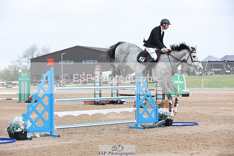 250424-114014-04999 - Cls 1 - 2 Star Small Tour