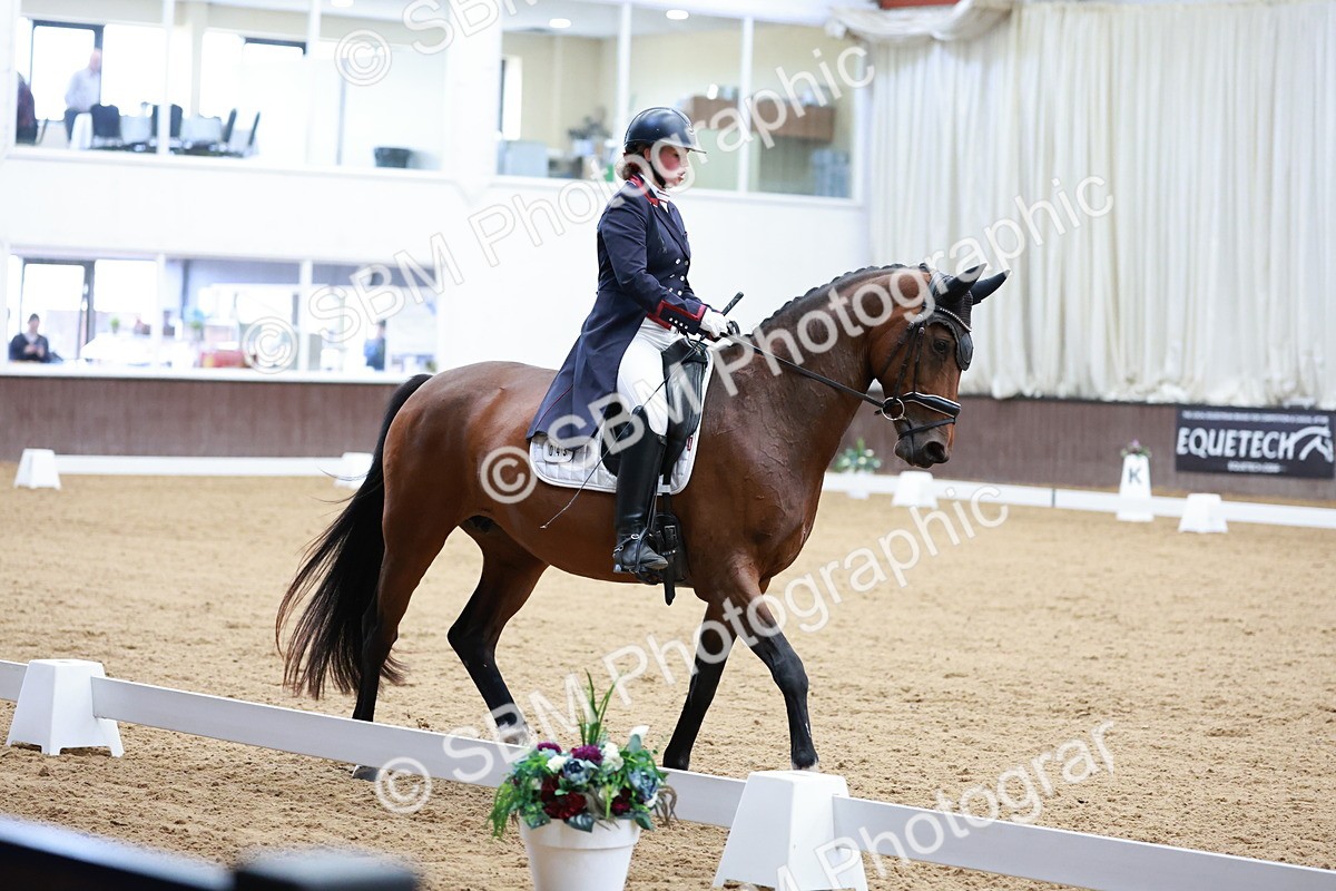 SBM_013503 - Class 3 - FEI PSG - 12.03-13.07