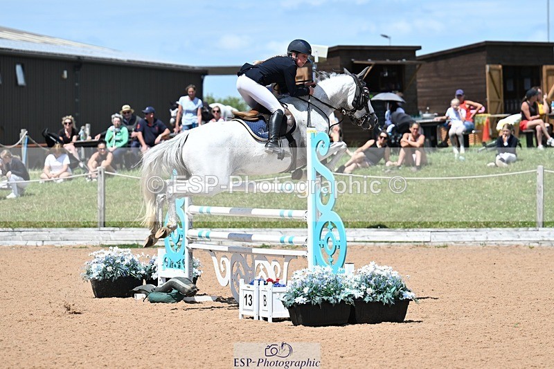 260627-141047-04585 - Cls 14 Newcomers 2nd R's Jump Off and P