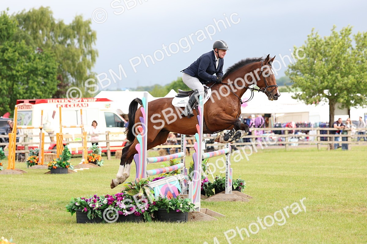 SBM_11904 - Class 205 - Tarmac Senior 1m Open