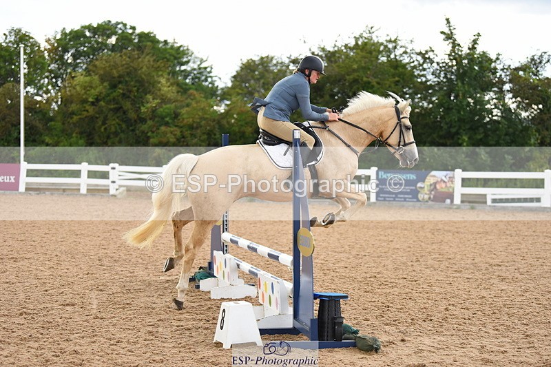 230815A-163756-00188 - 70cm