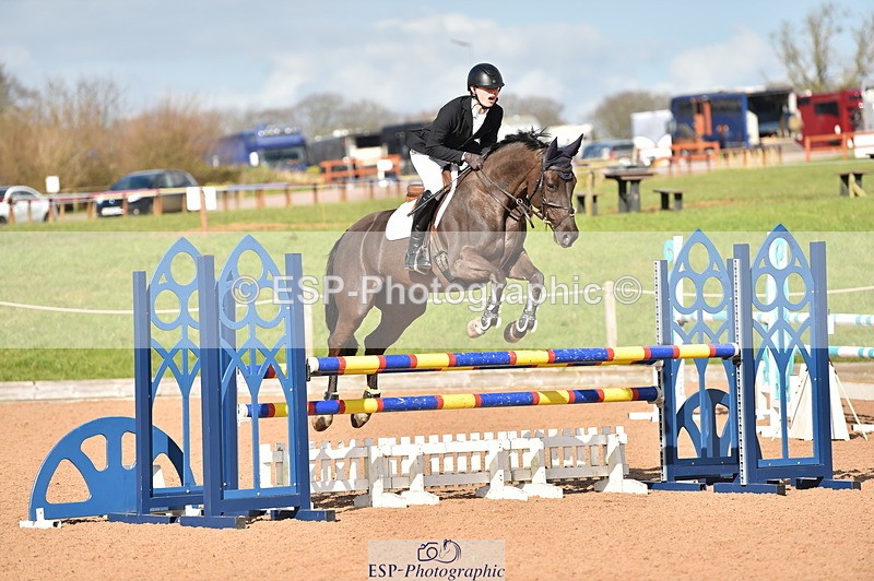 240306A-140458-01557 - Cls 4 Newcomers and 1.10m Open