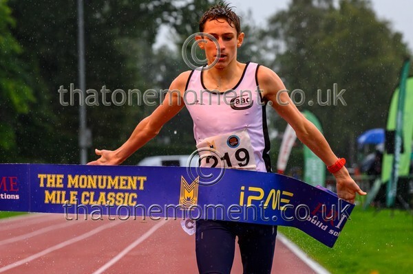 Monument25-918885 - Set Three