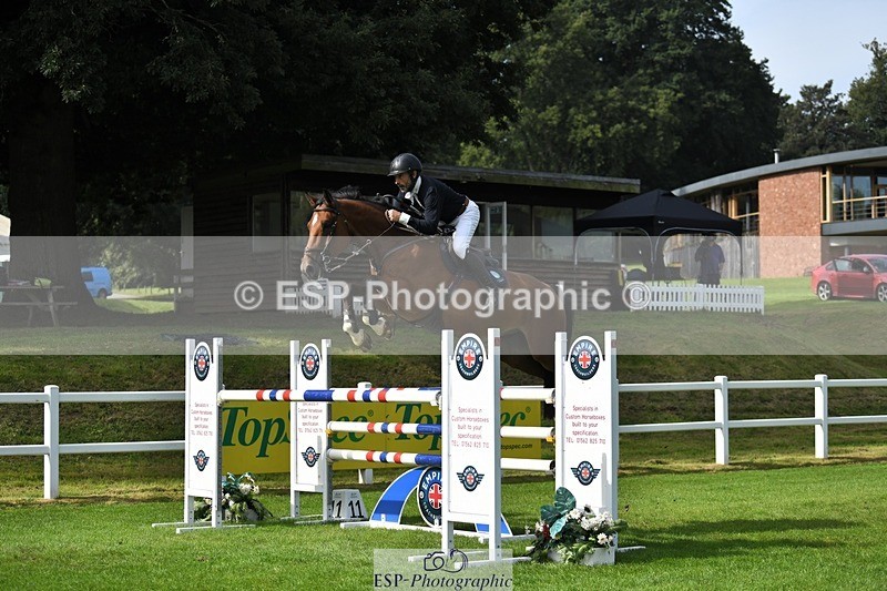 230908-110112-01047 - Cls 2 Snr Foxhunter & 1.20m Open
