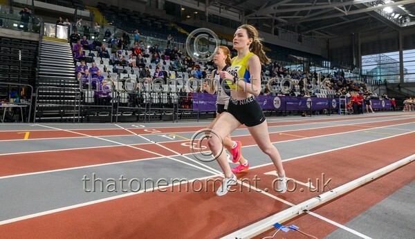 AgeInd25SAT-922186 - Track Female Set One