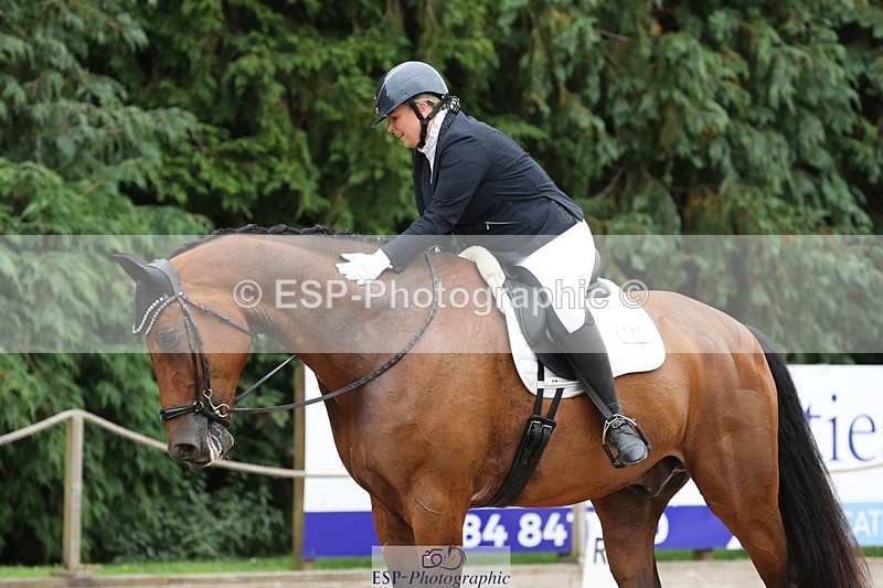 240810-153634-04073 - 197-Katherine.Carne-Calcourt.Romancier