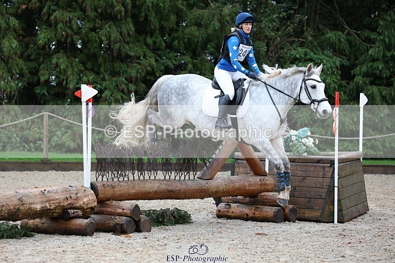 231118-101720-00577 - Cls 2 80cm Start to 11.30