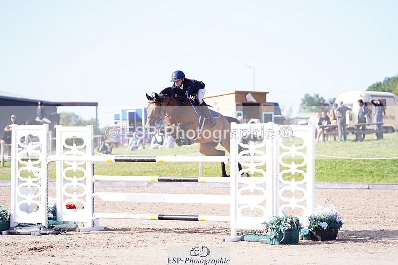 240803A-171612-09500 - Cls 33 National 1.40m Open