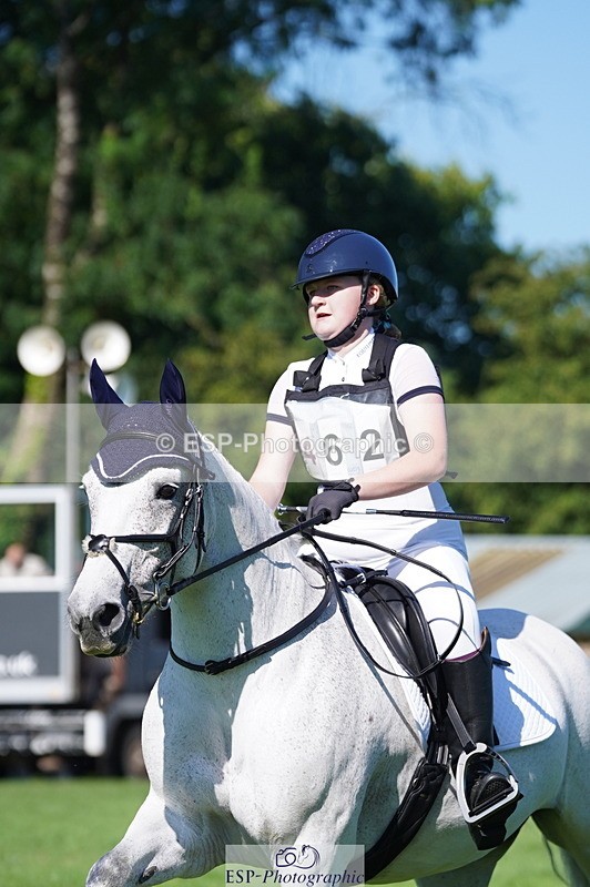 240811A-162718-06294 - 462-