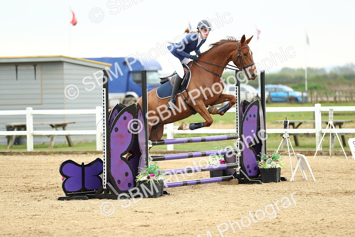SBM_000339 - Class 2 - Senior British Novice 90cm