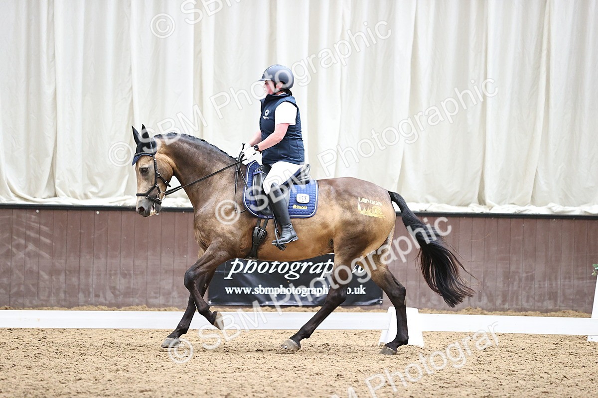 SBM_002402 - Novice 4 - 13.38-14.30
