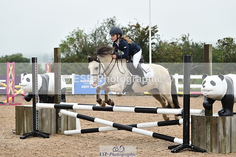 220829A-163914-00287 - 70cm Classes 3a 3b & 4