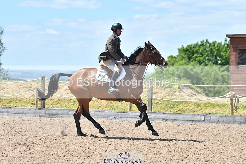 240609A-124506-05335 - Cls 18 Snr Newcomers and 1.10m Open