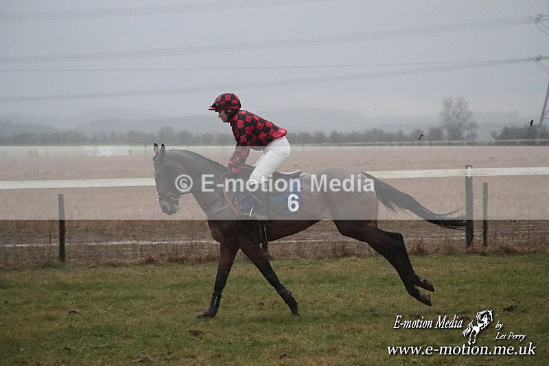 PtP 260125 1216 - Cocklebarrow Point-to-Point racing with the Heythrop Hunt 26/01/25