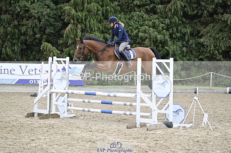 250830A-111808-05820 - Cls 21 British Novice and 90cm Open