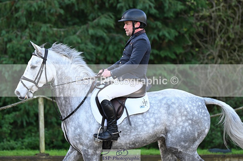 241025-101309-05341 - 107-Simon.Grieve-BEST.ESCAPADE