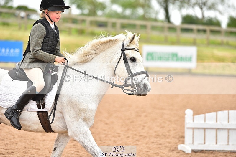 240528A-143352-00008 - 40 & 50cm