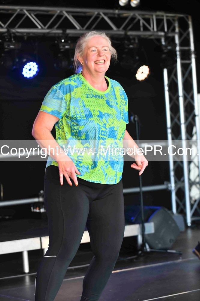 SH4_0417 - Zumba with Sara Ann.