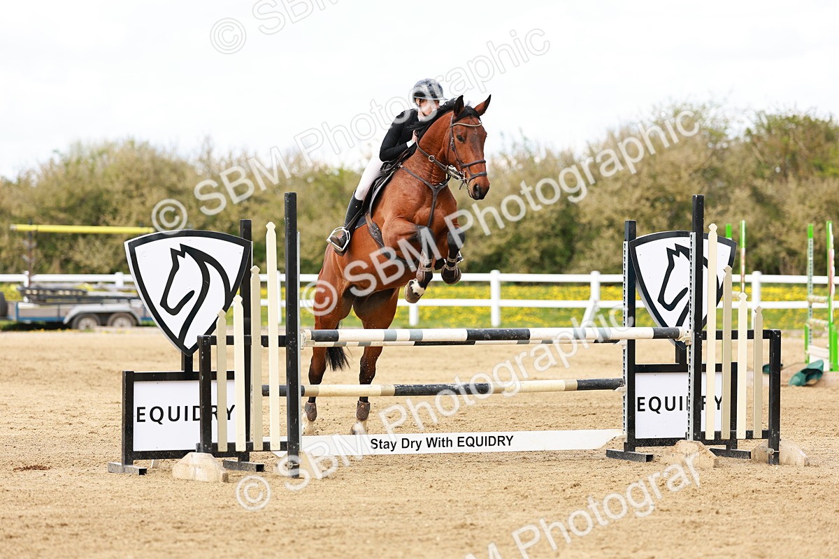 SBM_002248 - Class 4 - Senior Newcomers - 1.10m