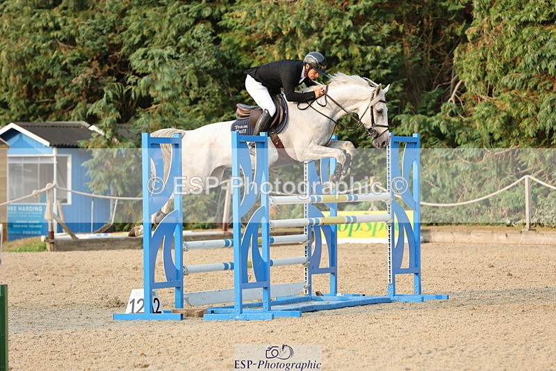 250816A-182104-03363 - Cls 11 Snr Foxhunter