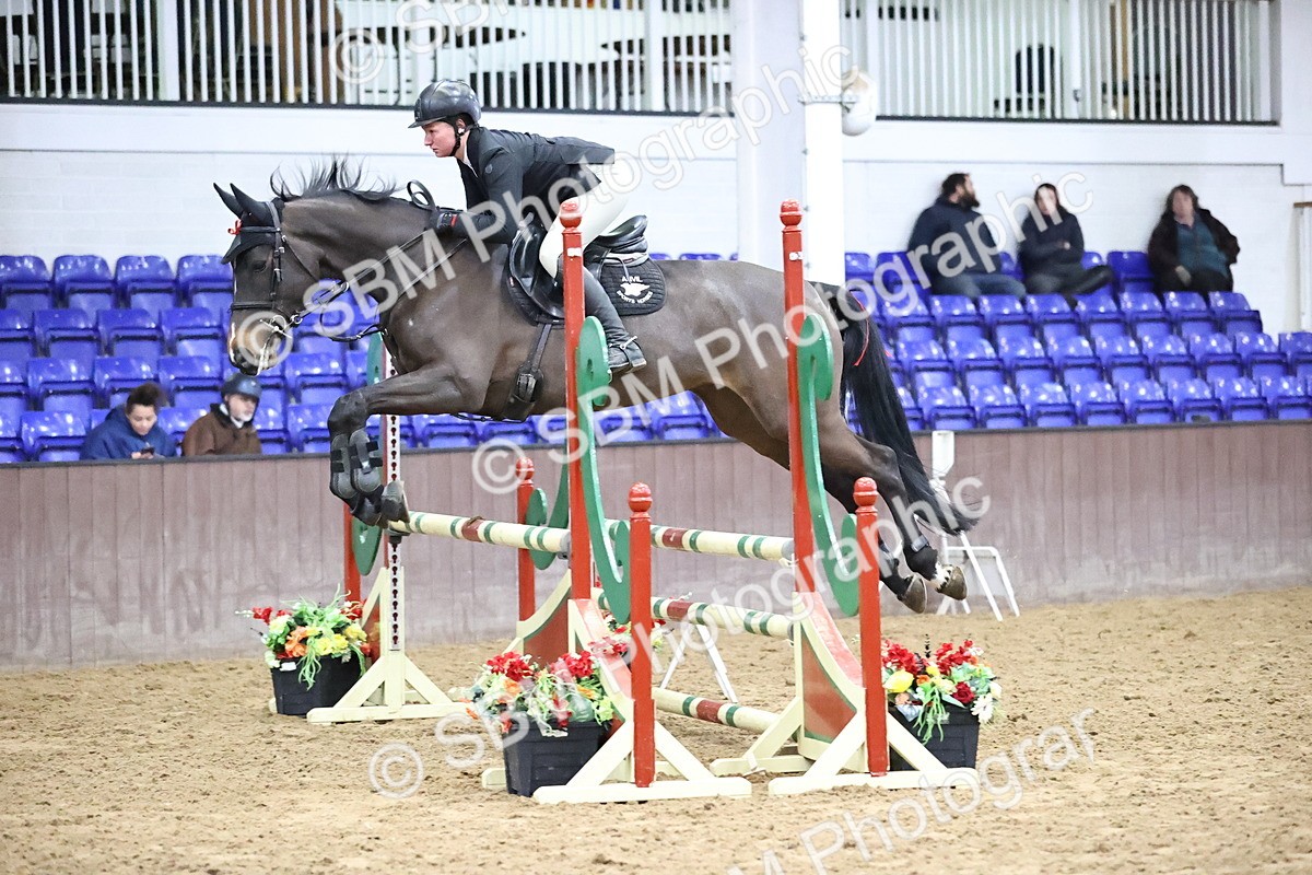 SBM_2312 - Class 8 - Nupafeed Supplements Senior Discovery/ 1m Open