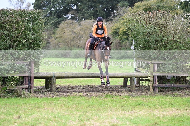 WJ7_1204 - Time at Photographer 12:35 to 13:04