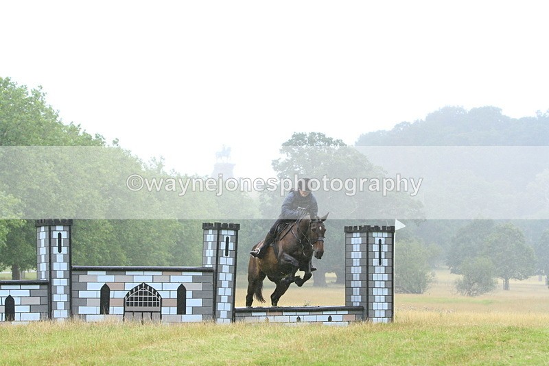 IMF_2008 - Time at Castle Jump 11:20 to 12:28