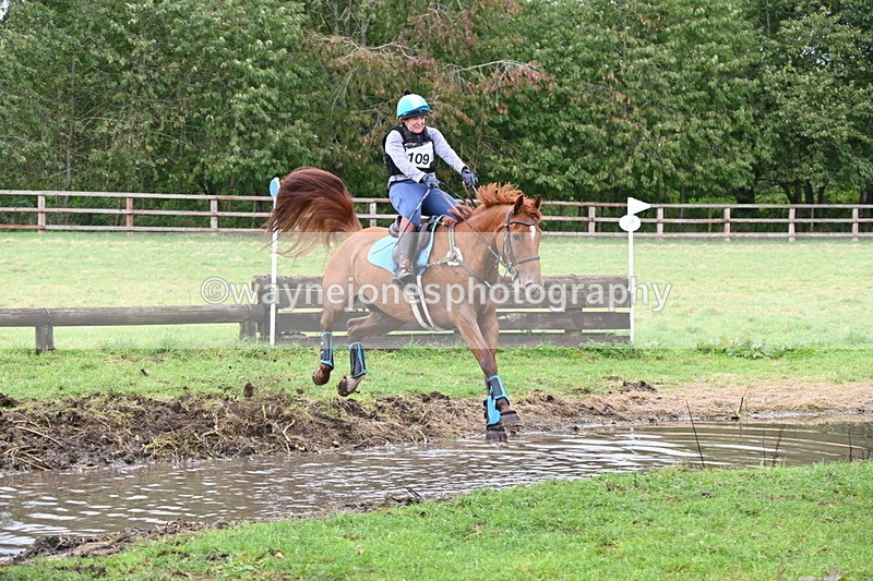 WJ6_5399 - Time at Photographer 12:31 to 12:40