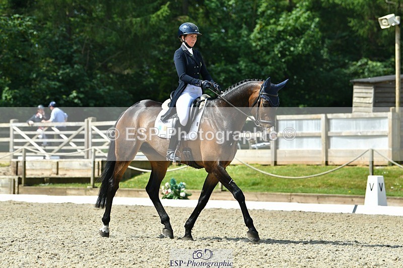 230525-105201-03999 - 416-CLEVER_TRICK-Susie_Berry-DR