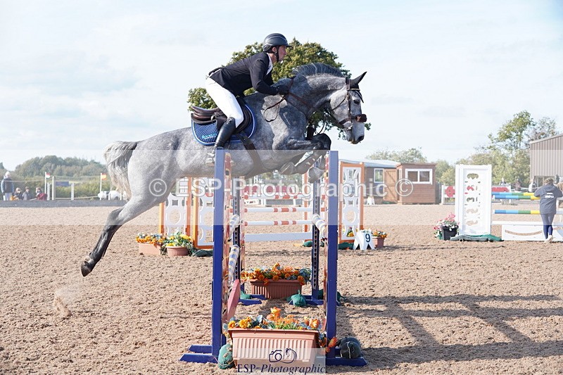 241005A-150552-05057 - SAT Cls 11 Snr Newc & 1.10m Open