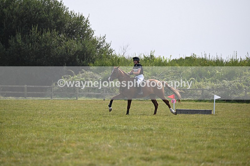 WJ6_2789 - 80cm XC Time 15:07 to 15:25