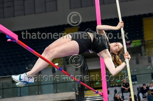 AgeInd25SUN-912560 - Field Female