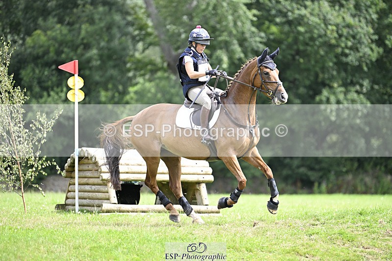 240804-115531-12184 - 369-Melissa_Joannides-STELLA_NOVA