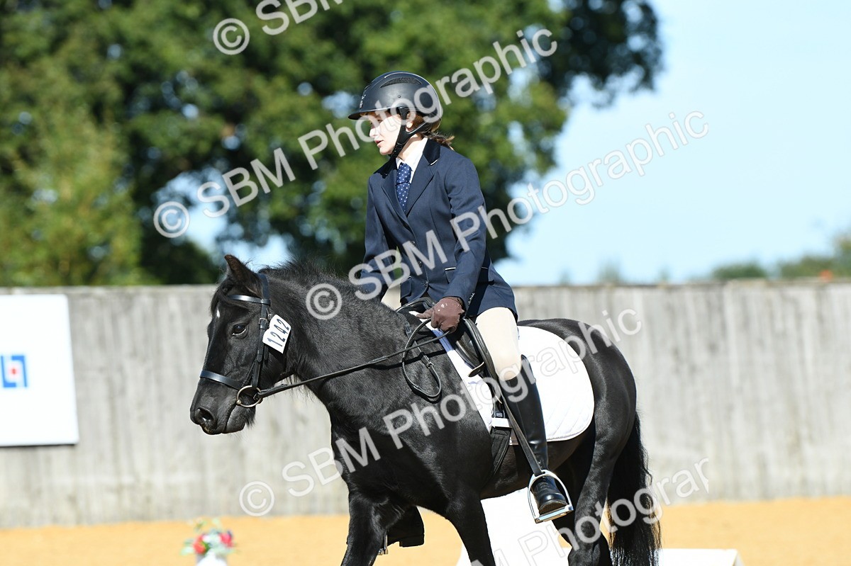 SBM_18192 - D4 - Small Tour Championship - Intro B