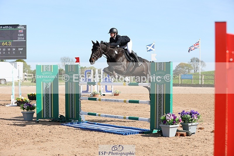 250427-160731-18342 - Cls 24 - 1 Star Gold Tour