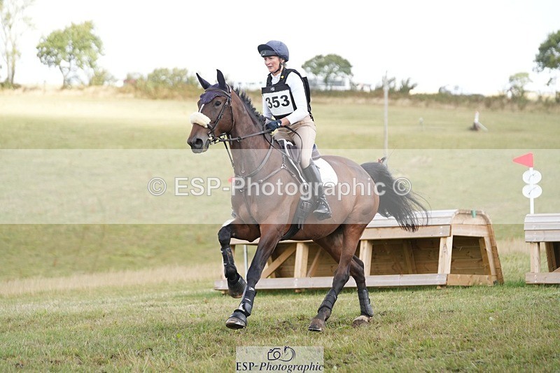 250831-101353-05494 - H-353-Amanda.Taylor