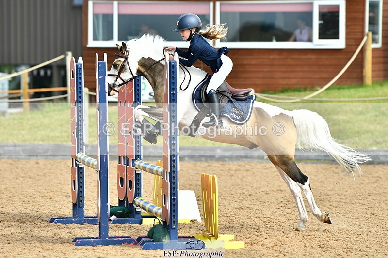 230624A-091931-00127 - Cls 36 Stepping Stones 128 & 138cm