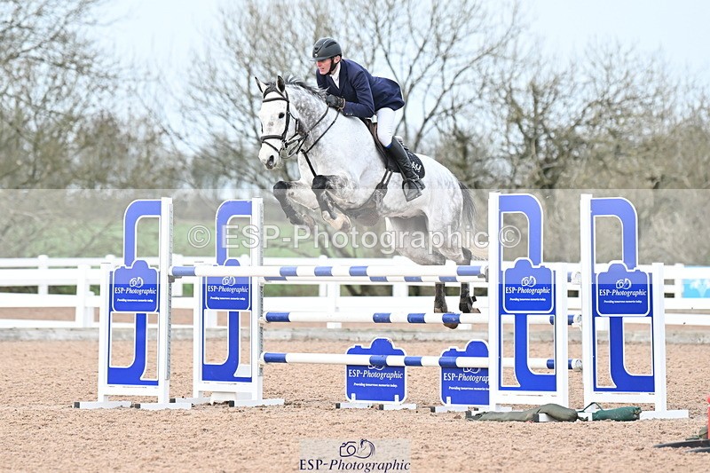 231208A-135517-01041 - Cls 6 Foxhunter & 1.20m Open