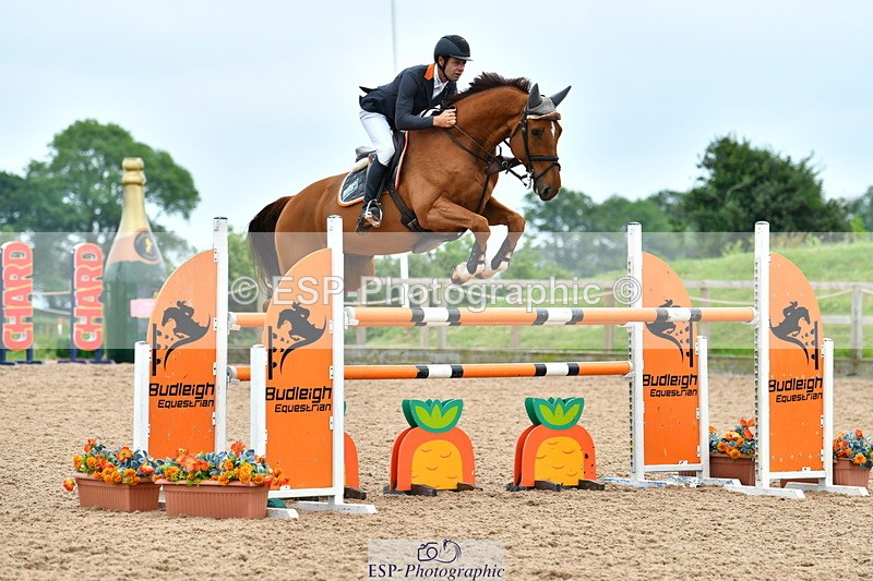 230611A-145304-06327 - Cls 28 Chard Grand Prix