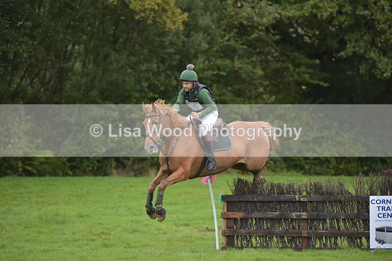 RAY_0696 - Class 6: 90cm +: Double of Brushes