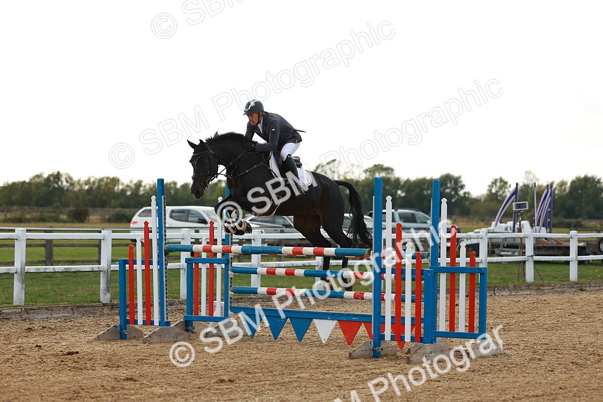 SBM_002138 - Class 5 - Senior Foxhunter - 1.20m