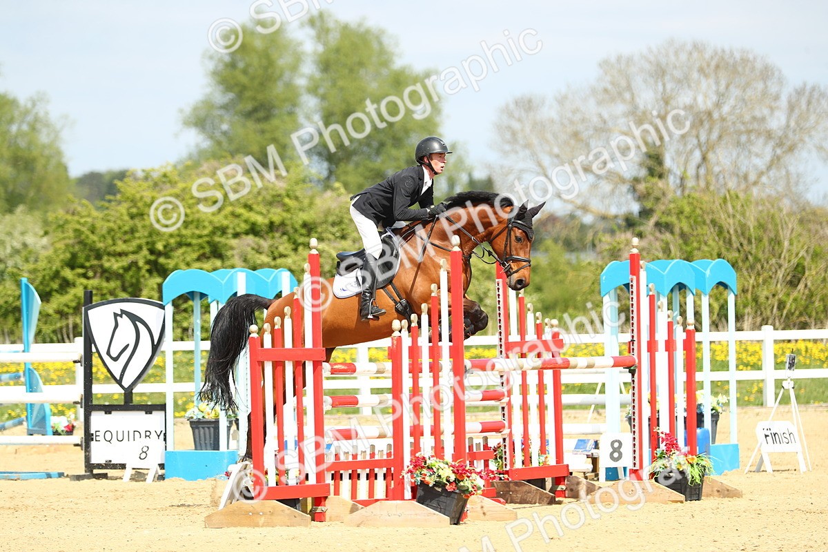 SBM_001364 - Class 5 - Senior Foxhunter 1.20m