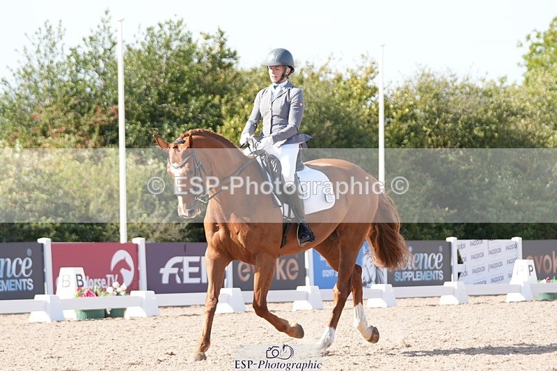 250906-160714-04952 - 051-Yvonne.MasonGF.Demellia