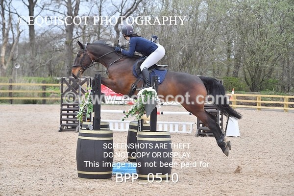 BPP_0510 - CLASS 4 FRI Senior Newcomers/ 1.10m Open