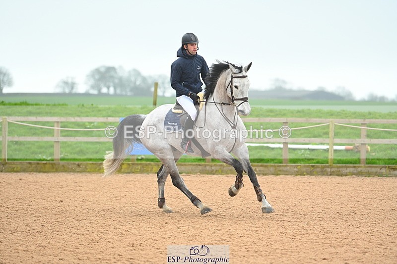 240316A-123952-03497 - Cls 15 Snr Foxhunter