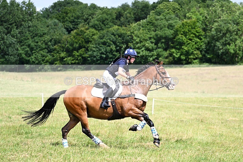 240630X-152828-10328 - 415-Thalia_Macdonald-EAZY_DECISION